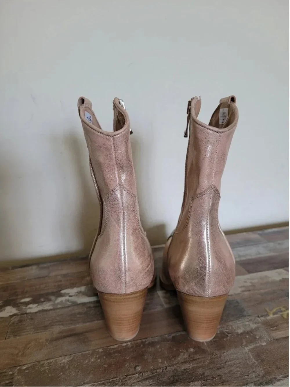 Free People Western Metallic Distressed Finish Leather Boots size 38 US 7.5